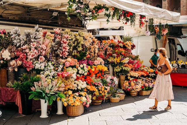 Exploring Different Types Of Flower Shops